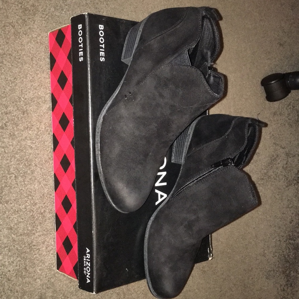 Arizona short black boots